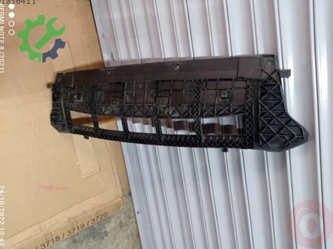 Audi Q5 Spoiler 8R0807233C çıkma parça