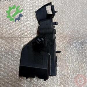 Audi Q5 Tampon Braketi 8R0807283C Sökme Çıkma