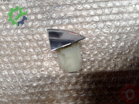 Audi Q5 Kapı Kolu 8R0837167 çıkma parça