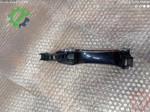 Audi Q5 Kapı Kolu 8R0837208 çıkma parça