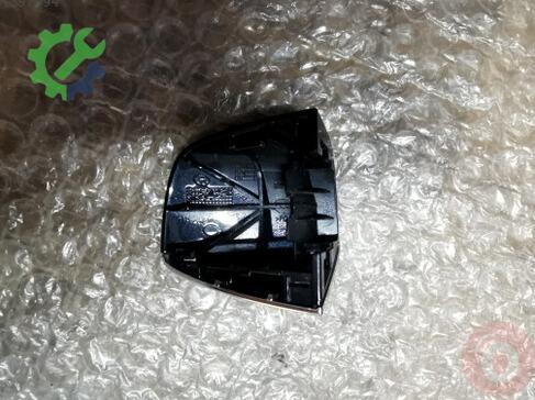 Audi Q5 Kapı Kolu 8R0837880 çıkma parça