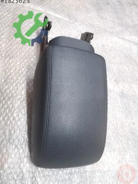 Audi Q5 Orta Konsol 8R0864207A çıkma parça