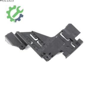 Audi Q5 2025 Çıkma Far Braketi 8R0941454