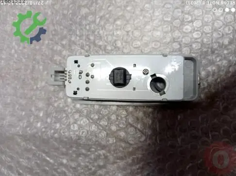 Audi Q5 Tavan Lambası 8R0947291 çıkma parça
