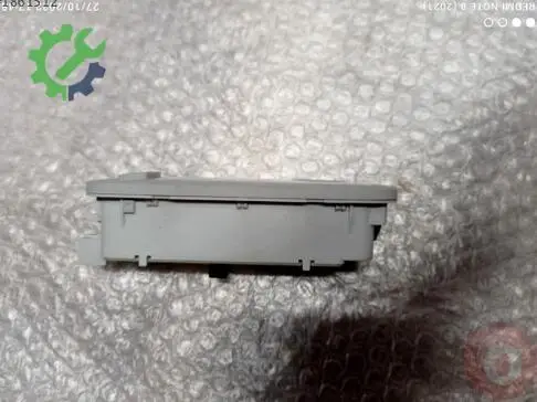 Audi Q5 Tavan Lambası 8R0947291 çıkma parça