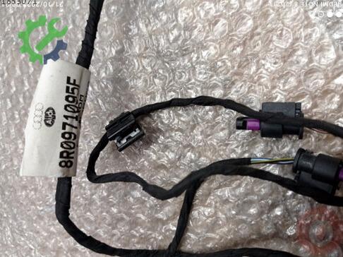 Audi Q5 Elektrik Tesisatı 8R0971095F çıkma parça