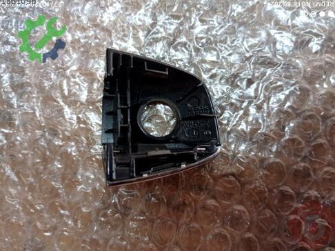 Audi Q5 Kapı Kolu 8R1837879 çıkma parça