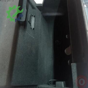 Audi Q5 Torpido 8R1857124 çıkma parça