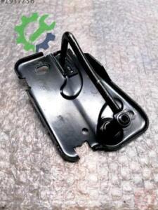 Kaput Kilidi Audi TT 2022 Çıkma 8S0823185D