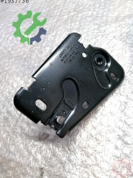 Audi TT Kaput Kilidi 8S0823185D çıkma parça