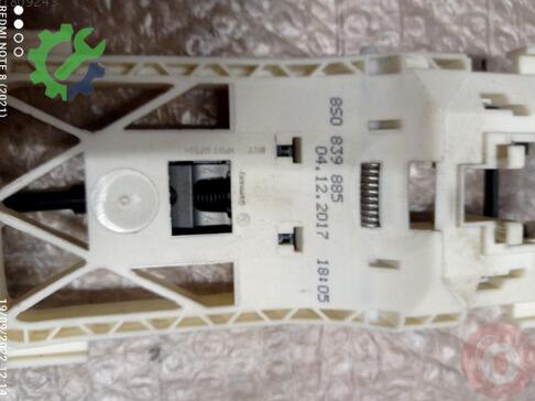 Volkswagen Touareg Kapı Döşemesi 8S0839885 çıkma parça
