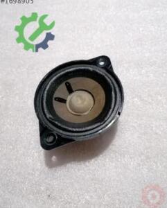 Audi A4 2022 Hoparlör Çıkma - 8T0035416