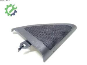 Audi A5 2025 Hoparlör Çıkma - 8T0035424