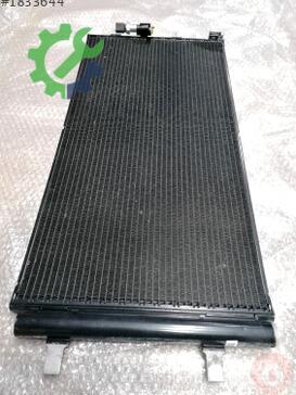 Audi A4 Klima Radyatörü 8T0260401F çıkma parça