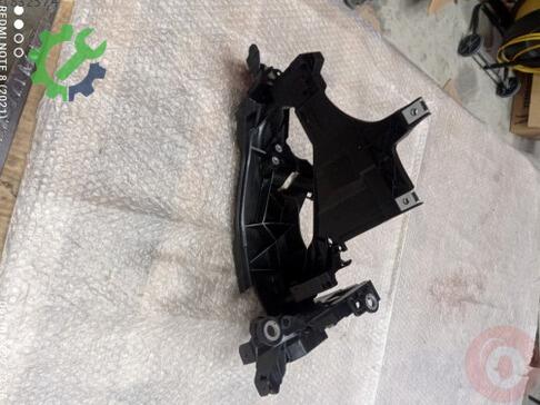 Audi A4 Far 8T0805608 çıkma parça