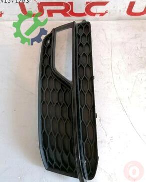 Audi A5 Sis Farı Çerçevesi 8T0807681K çıkma parça