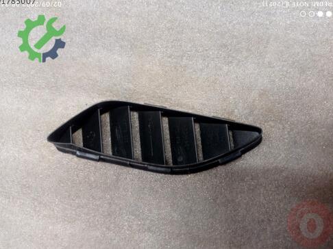 Audi A5 Havalandırma Izgaraları 8T0819794 çıkma parça