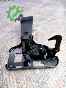 Audi A4 Kaput Kilidi 8T0823480 Sökme Çıkma