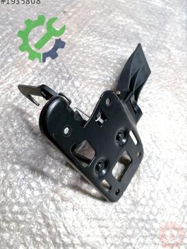 Audi A4 Kaput Kilidi 8T0823480 çıkma parça