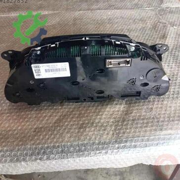 Audi A5 Gösterge Paneli 8T0920932N çıkma parça
