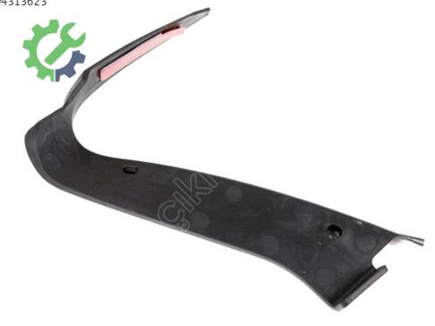 Audi A5 Far Braketi 8T0941191B çıkma parça