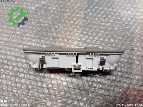 Audi A4 Tavan Lambası 8T0947111A çıkma parça