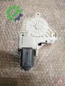 Audi A5 2022 Çıkma Cam Motoru 8T0959801D