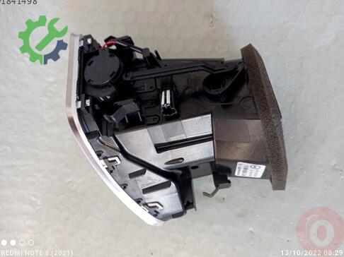 Audi A4 Havalandırma Izgaraları 8T1820902A çıkma parça