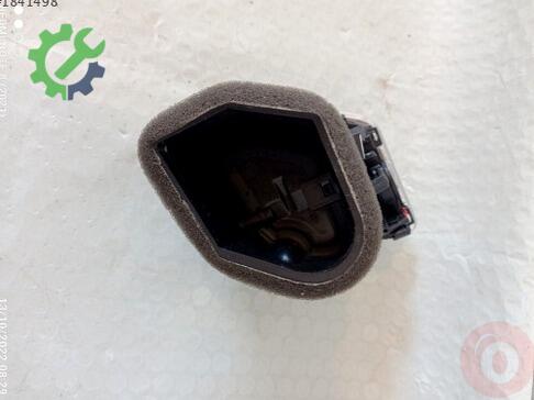 Audi A4 Havalandırma Izgaraları 8T1820902A çıkma parça