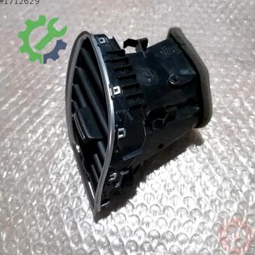 Audi A4 Havalandırma Izgaraları 8T1820902G çıkma parça