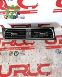 Audi A4 2021 Panjur Çıkma - 8T1820951E