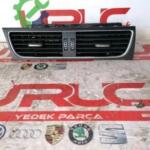 Audi A4 2021 Panjur Çıkma – 8T1820951E