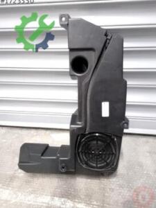 Audi A4 2022 Çıkma Hoparlör 8T8035382