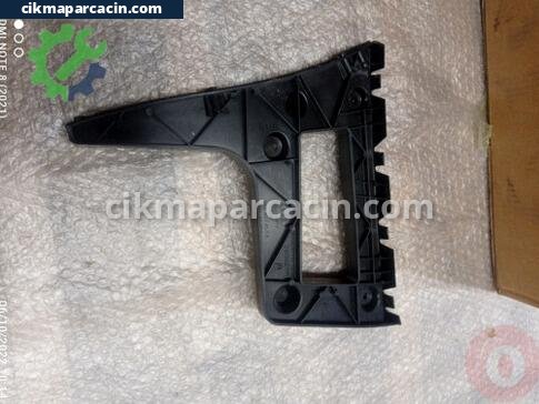 Audi A5 Tampon Braketi çıkma parça