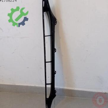 Audi A5 Tampon Izgarası 8T0807647A çıkma parça