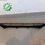 Tampon Izgarası Audi A5 2012-2018 Çıkma 8T0807647A
