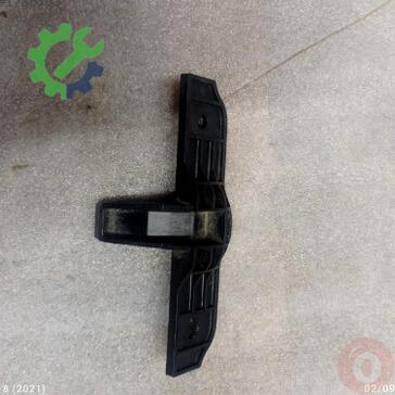 Volkswagen Jetta Tampon Braketi 8T8807861 çıkma parça