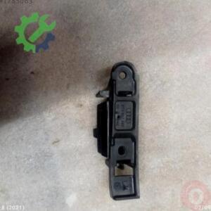 Audi A5 Orijinal Çıkma Tampon Braketi 8T8807889