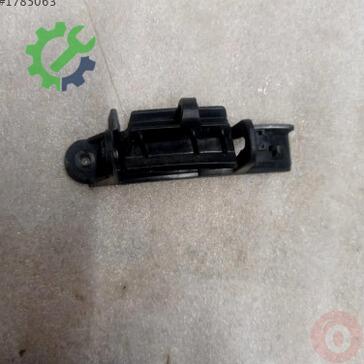 Audi A5 Tampon Braketi 8T8807889 çıkma parça