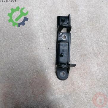 Audi A5 Tampon Braketi 8T8807890 çıkma parça