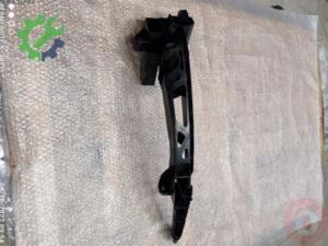 Audi Q3 Tampon Braketi 8U0805607A Sökme Çıkma