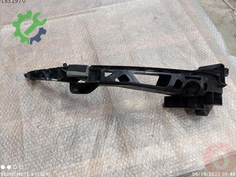 Audi Q3 Far Braketi 8U0805608A çıkma parça