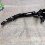 Çıkma Audi Q3 Far Braketi 8U0805608A