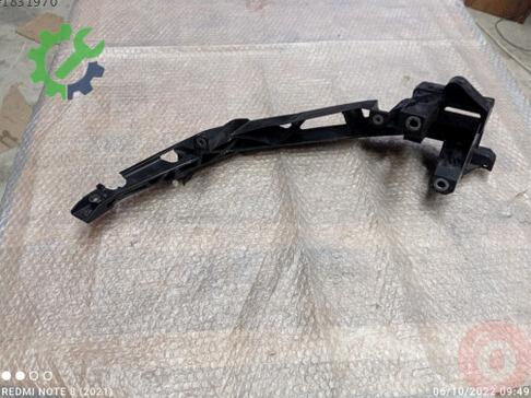 Audi Q3 Far Braketi 8U0805608A çıkma parça