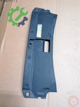 Audi Q3 Külbütör Kapağı 8U0807081B çıkma parça