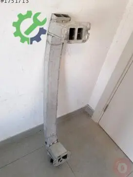 Audi Q3 Tampon Demiri 8U0807109B çıkma parça