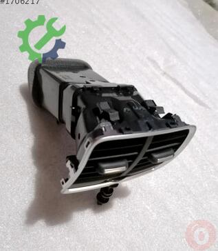 Audi Q3 Havalandırma Izgaraları 8U0819203A çıkma parça