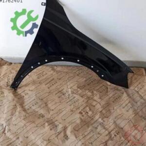 Çamurluk Audi Q3 2012-2018 Çıkma 8U0821106