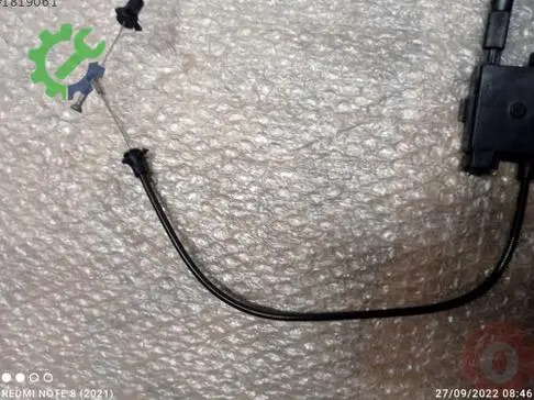 Audi Q3 Kaput Açma Teli 8U0823531 çıkma parça