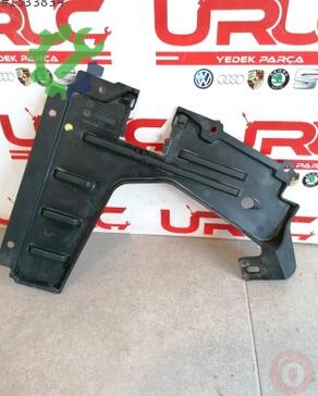Audi Q3 Alt Muhafaza 8U0825216B çıkma parça
